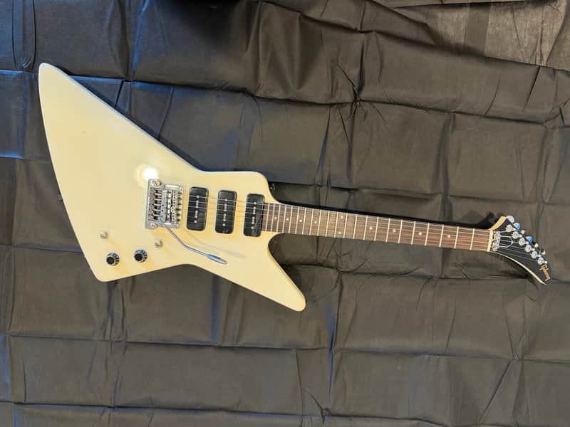 Gibson Explorer 1984 - White