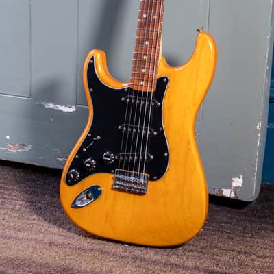 1977 Fender Stratocaster image 1