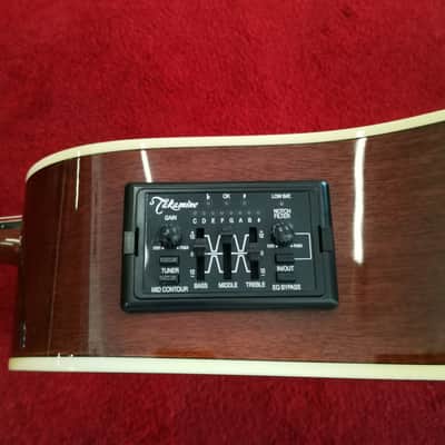 Takamine EG530SSC Natural image 8