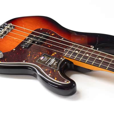 Fender American Professional II Precision Bass Guitar - 3-color Sunburst, Rosewood Fingerboard image 4