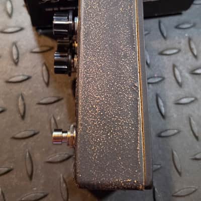 EarthQuaker Devices Plumes Cast Iron Overdrive Boost image 3