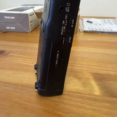 TASCAM DR-40X 4-Channel Portable Digital Recorder 2019 - 2020 - Black image 5