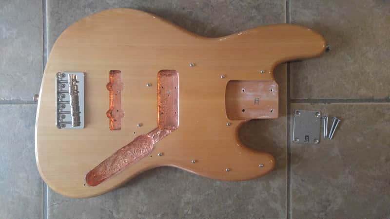 Squier Vintage Modified Jazz Bass V Natural body image 1