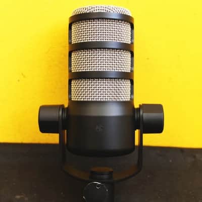 RODE PodMic Cardioid Dynamic Podcasting Microphone image 2