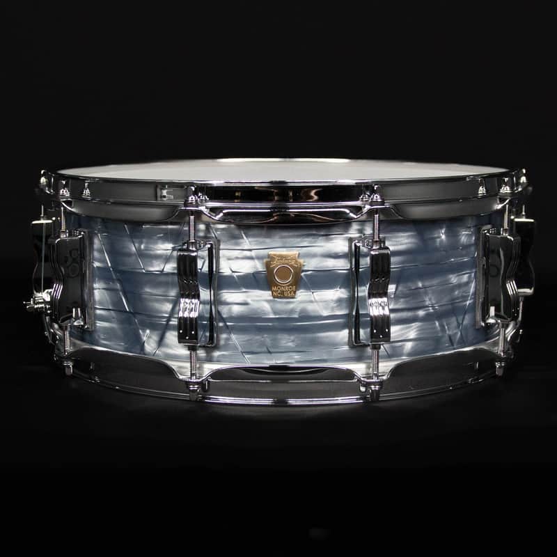 Ludwig 14" x 5" Classic Maple Snare Drum, Sky Blue Pearl image 1