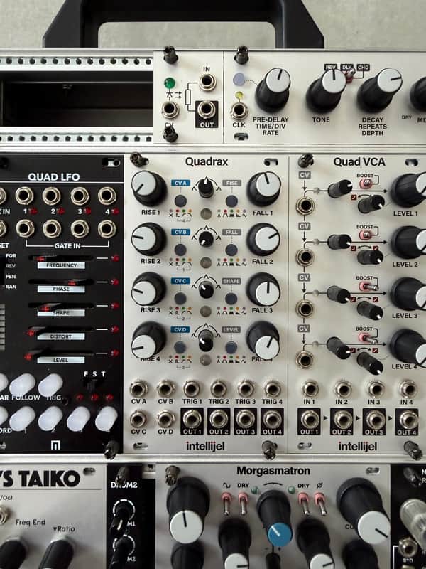 Intellijel Quadrax Quad Function Generator Eurorack Synth Module 2020 - Present - White image 1
