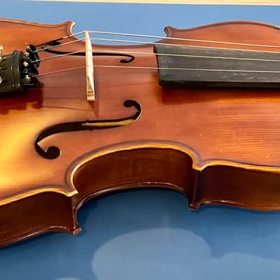 Helmke Viotti French Engineered 4/4 Violin w/ Case, Bow, & Strap image 4