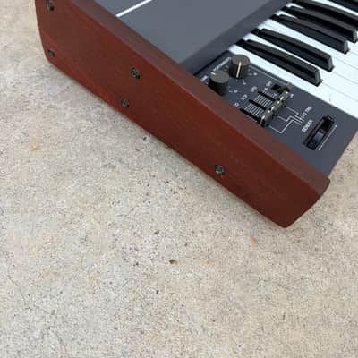 Roland Juno-106 61-Key Programmable Polyphonic Synthesizer 1984 - 1985 Fully Serviced image 7