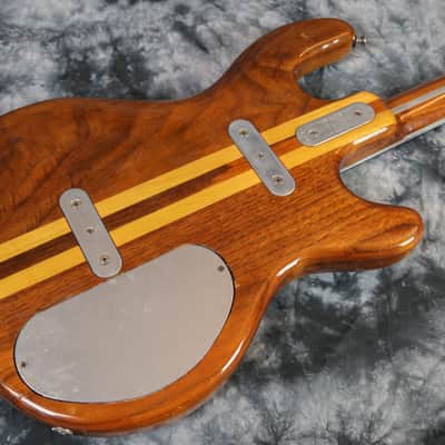 Kramer 450B Bass 1977 Aluminum Neck Walnut Left Handed + hard case image 7