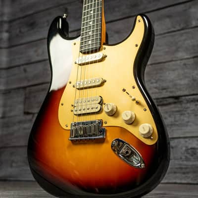 Fender American Ultra II Stratocaster HSS image 4