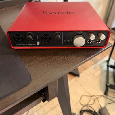Focusrite Scarlett 6i6 2nd Gen USB Audio Interface 2016 - 2018 - Red / Black image 1