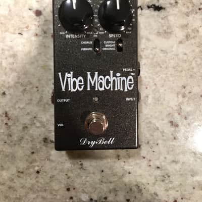Drybell Vibe Machine V2 + Footswitch F-1L image 1