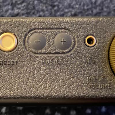 Positive Grid Spark GO Wireless Digital Modeling Guitar Practice Amp image 2