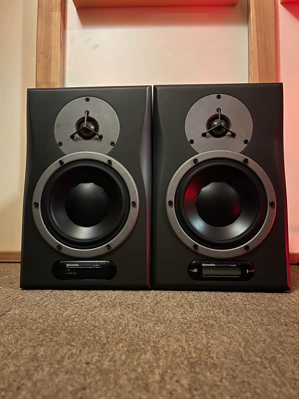 Dynaudio Air 6 + sub image 1