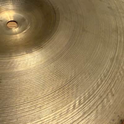 Vintage 30’s-40’s First Stamp Pre Trans 11” A Zildjian Splash Cymbal 324 grams image 8