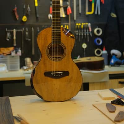 Batiksoul Guitars No.#126 - Parlour Crescentia Moon Flamed Mango ( Hybrid Bracing ) image 8