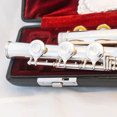 Yamaha YFL-481H All Silver Intermediate Flute *Open-hole *B-foot *Made in Japan *Overhauled New Pads image 5
