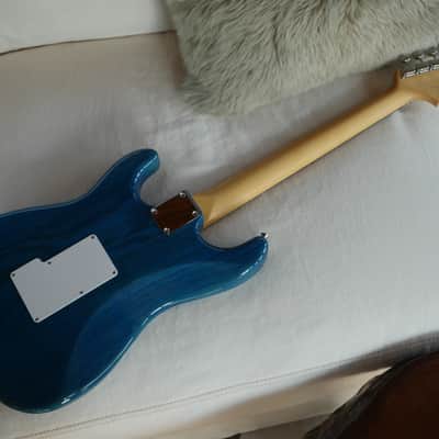 Video! 2021 Fender Michiya Haruhata Stratocaster Carribean Blue image 11