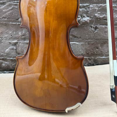 Cremona 4/4 Violin Outfit w/ Bow, Case & Shoulder Rest – Used image 7
