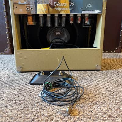 USA Peavey Classic 30 2-Channel 30-Watt 1x12" Guitar Combo image 6