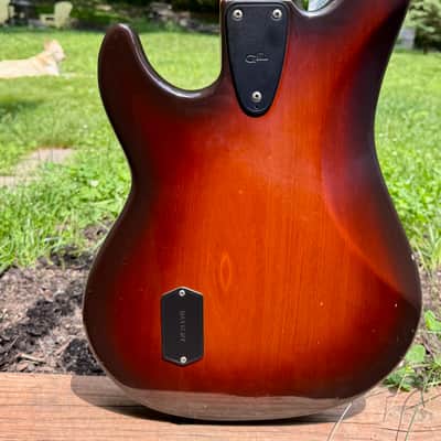 Vintage 1981 G&L L-2000 bass guitar, w/OHSC image 17