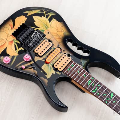 1997 Ibanez JEM77-FP Steve Vai Signature Vintage Guitar Black Floral Pattern image 9