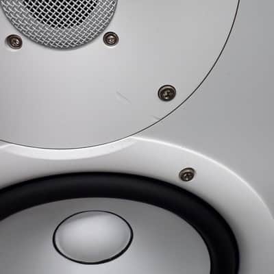 Yamaha HS8 8" Powered Studio Monitor (Pair) 2015 - Present - White image 5