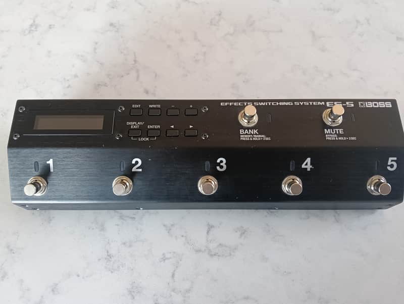Boss ES-5 Effects Switching System
