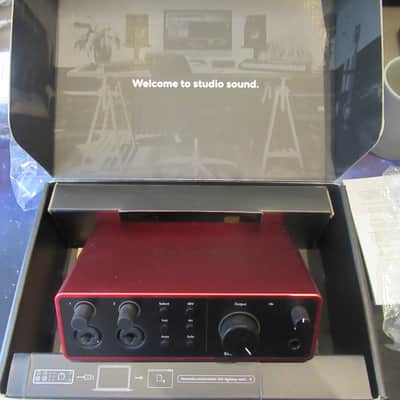 Focusrite Scarlett 4i4 4th generation 2014 - Scarlett image 2
