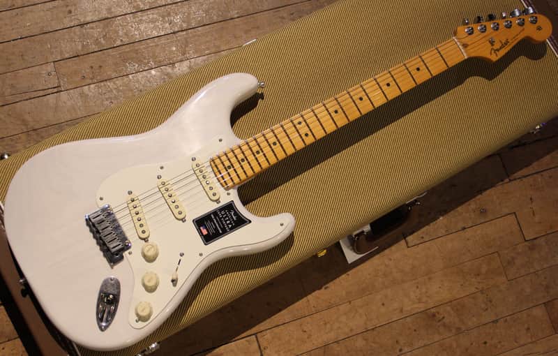 Fender American Ultra Luxe Vintage '50s Stratocaster White Blonde