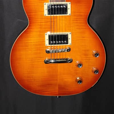 Guild Bluesbird in iced tea burst W/Guild Harshell Case image 2