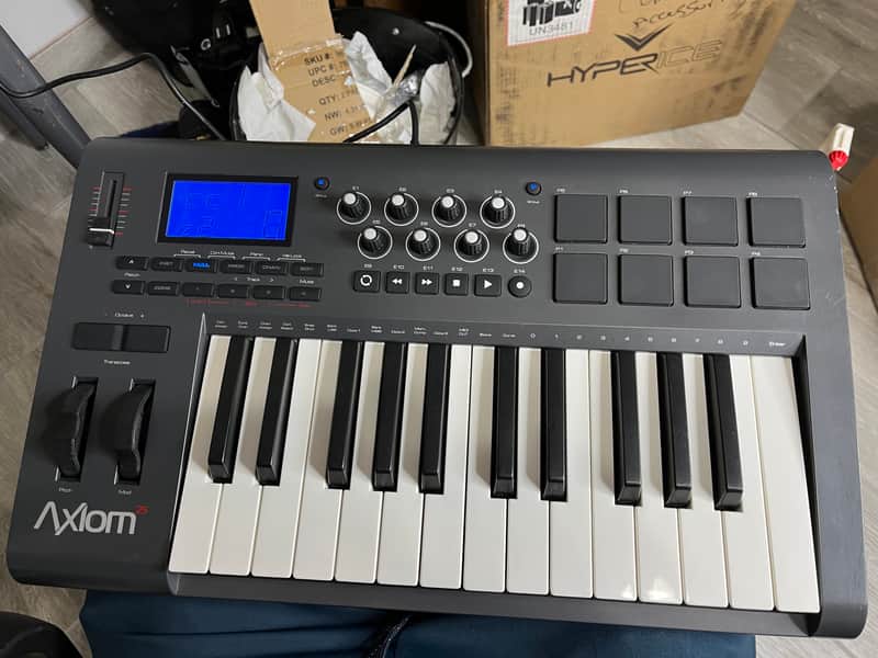 M-Audio - Axiom 25 - 25 Key MIDI Keyboard Controller - x8352 - USED image 1