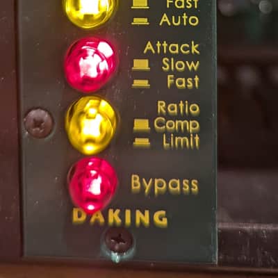 Daking Comp 500 VCA 500 Series Compressor Module 2010s - Green image 3