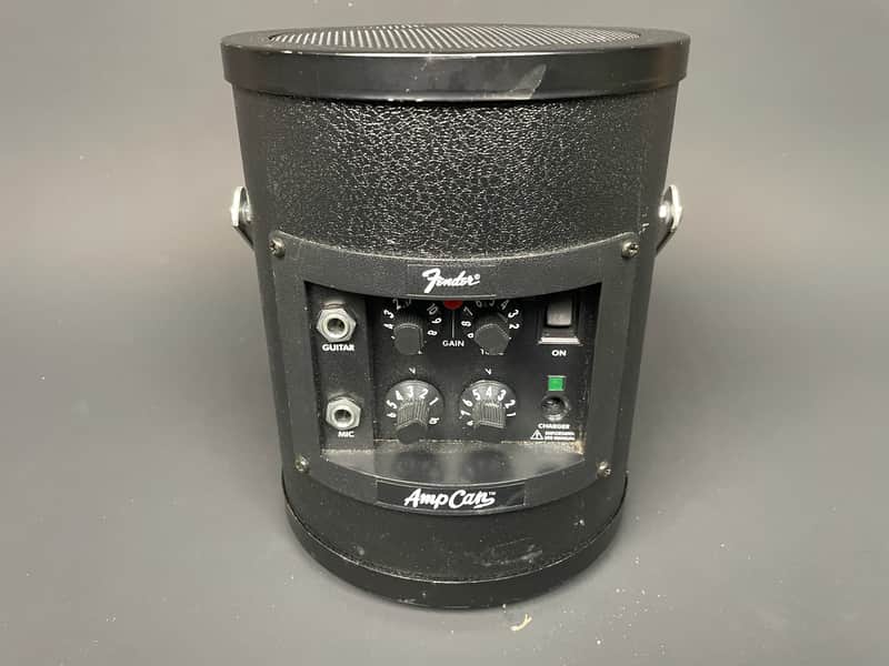 Fender Amp Can Portable Rechargeable Guitar/Mic Amplifier PR 522 w/ Original Charger (1 of 2) image 1