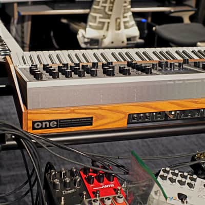 Moog One 16-Voice 61-Key Polyphonic Analog Synthesizer 2018 - Present - Black/Ash image 3