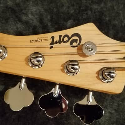 Cort Precision P Bass 1990's Vintage White Maple Neck Schaller Machines Inc Hardshell Case image 3