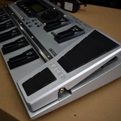 Boss GT-10 Guitar Effects Processor image 3