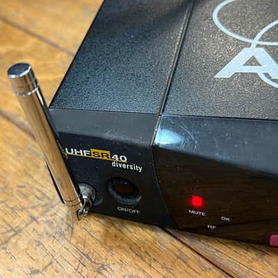 AKG SR40 Diversity Wireless System image 2