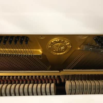 Yamaha U1H Refurbished - 1900984 - Gloss White image 4