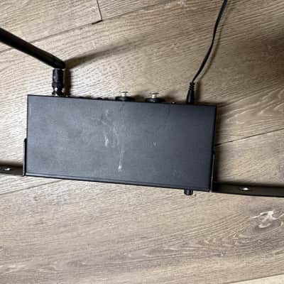 CAD StageSelect IEM StagePass Series UHF Wireless In-Ear Monitor System 2010s - Black image 3