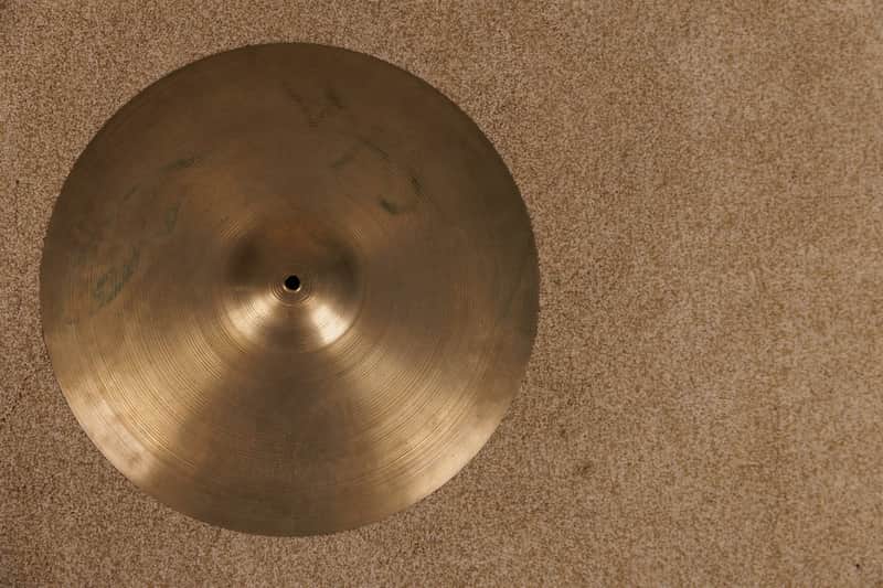 1960s Zildjian A 18" Crash Cymbal 1454g image 1