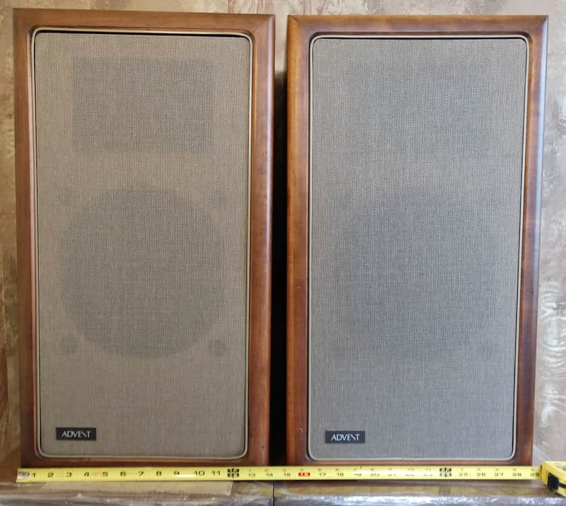 Advent Large Loudspeaker 1970s Walnut image 1