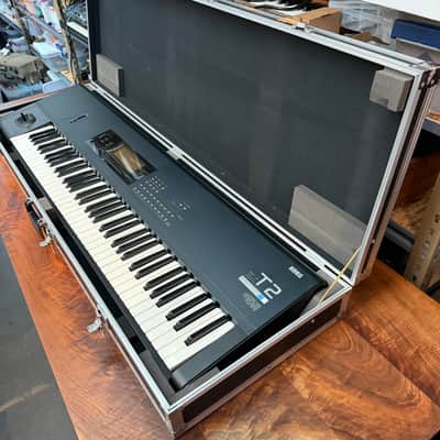 T2 EX Workstation, double M1, Serviced, With Case image 3
