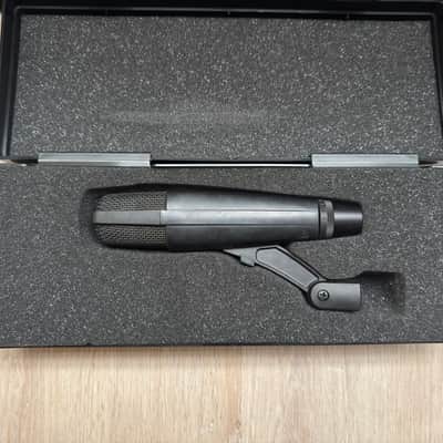 Sennheiser MD 421 II Cardioid Dynamic Microphone 2002 - Present - Black