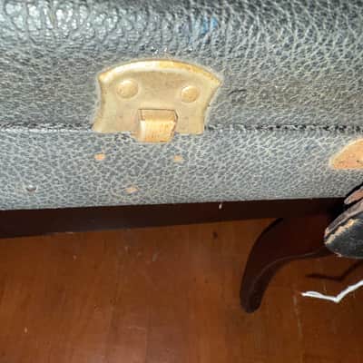 Fender Vintage fender bass guitar case. See details 60s - Black image 5
