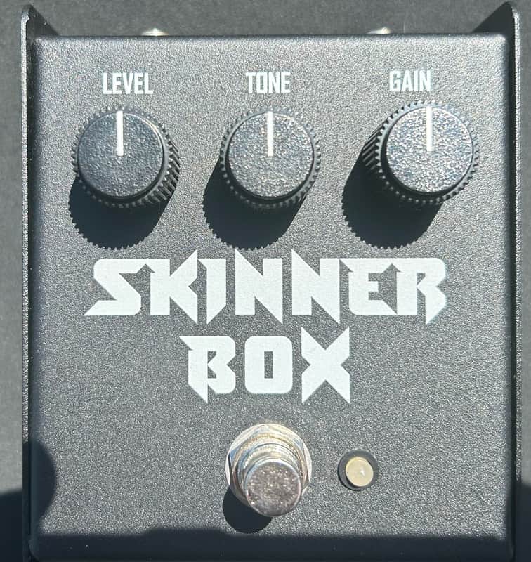 Stomp Under Foot Skinner Box 2020s Black image 1