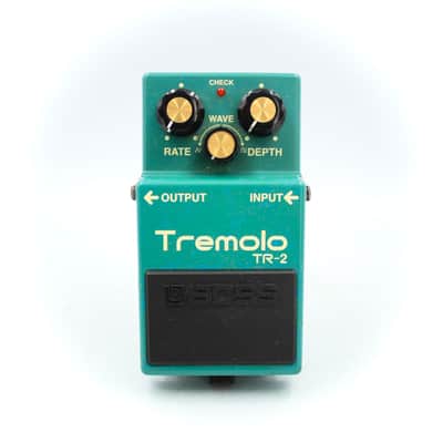 Boss TR-2 Tremolo Guitar Effect Pedal image 2
