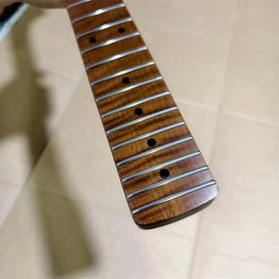 Roasted Flame Maple Short Scale Strat Style Guitar Neck, 22 Frets image 4