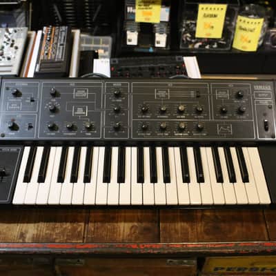 Yamaha CS-5 Monophonic Synthesizer 1978 - 1983 - Black image 2