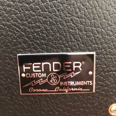 Fender Two Tone Amp Custom Shop 15-Watt 1x12" / 1x10" Guitar Combo 2001 - 2003 - Blonde / Black image 4